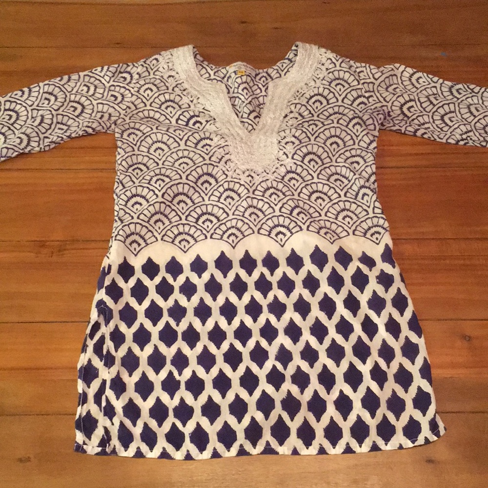 Roberta Roller Rabbit for Piperline Tunic